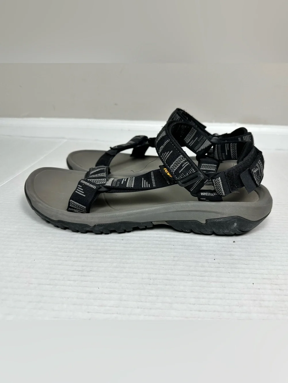 TEVA MEN HURRICANE XLT 2 CHARA BLACK GREY SPORTS SANDALS US 13